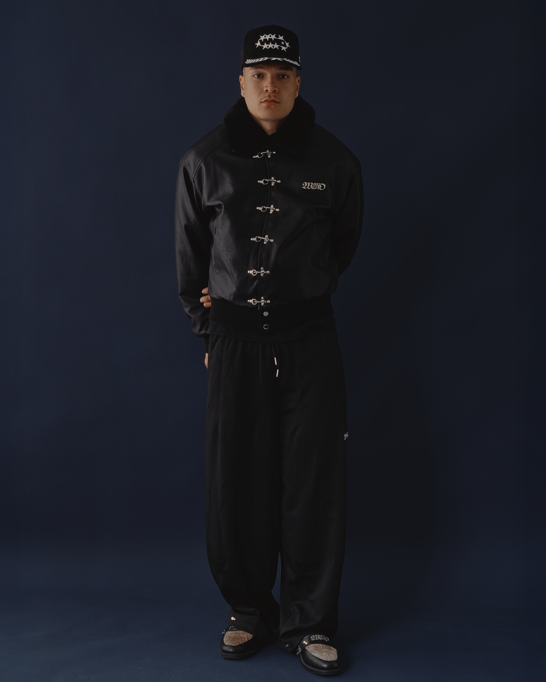 WMO Clasp Jacket - Black